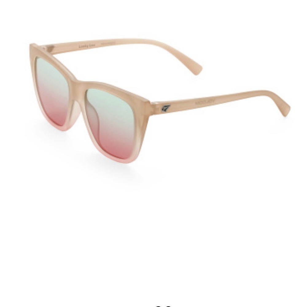 Volcom women’s sunglasses NWT